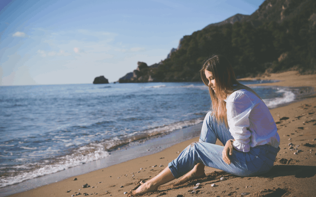 Should I Keep My Unplanned Pregnancy a Secret?